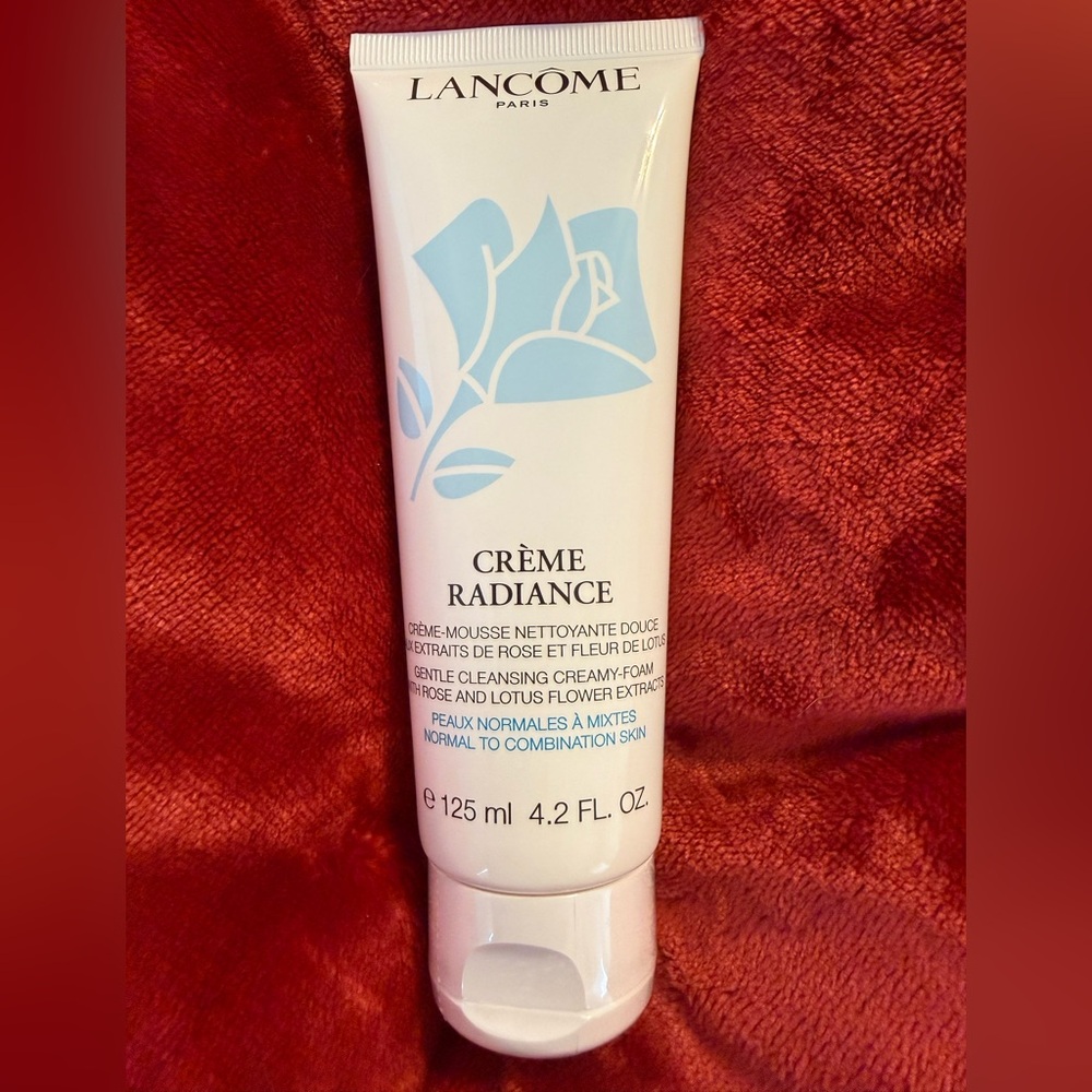 Lancôme Paris Crème Radiance Gentle Cleansing Creamy-Foam with Rose & Lotus